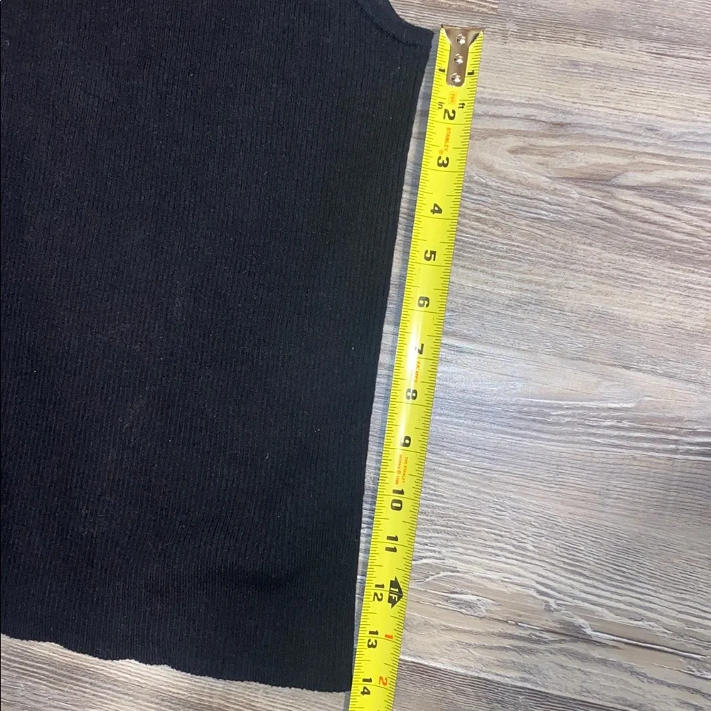 EUC MICHAEL KORS Cut Out Gold Hardware Logo Sleeveless Sweater L - Picture 7 of 7